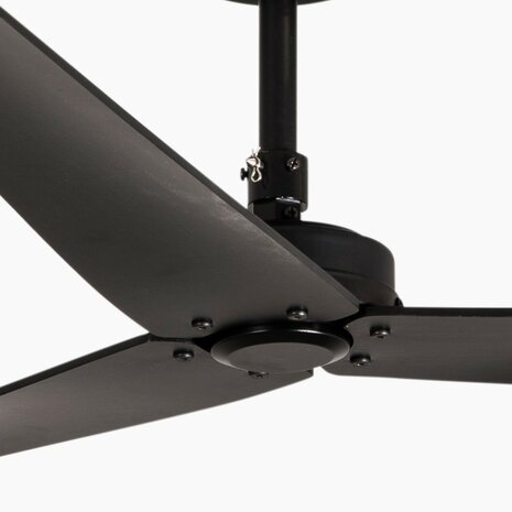 Faro Barcelona Milos L plafondventilator zwart 132 cm dichtbij