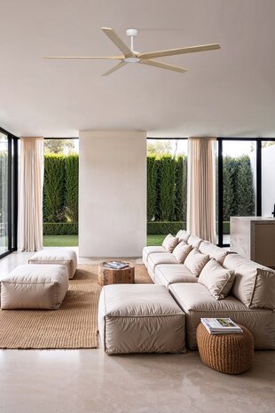 Faro Barcelona 34191WT Bigwood XL Tuya plafondventilator met app wit/grenen 200 cm in woonkamer